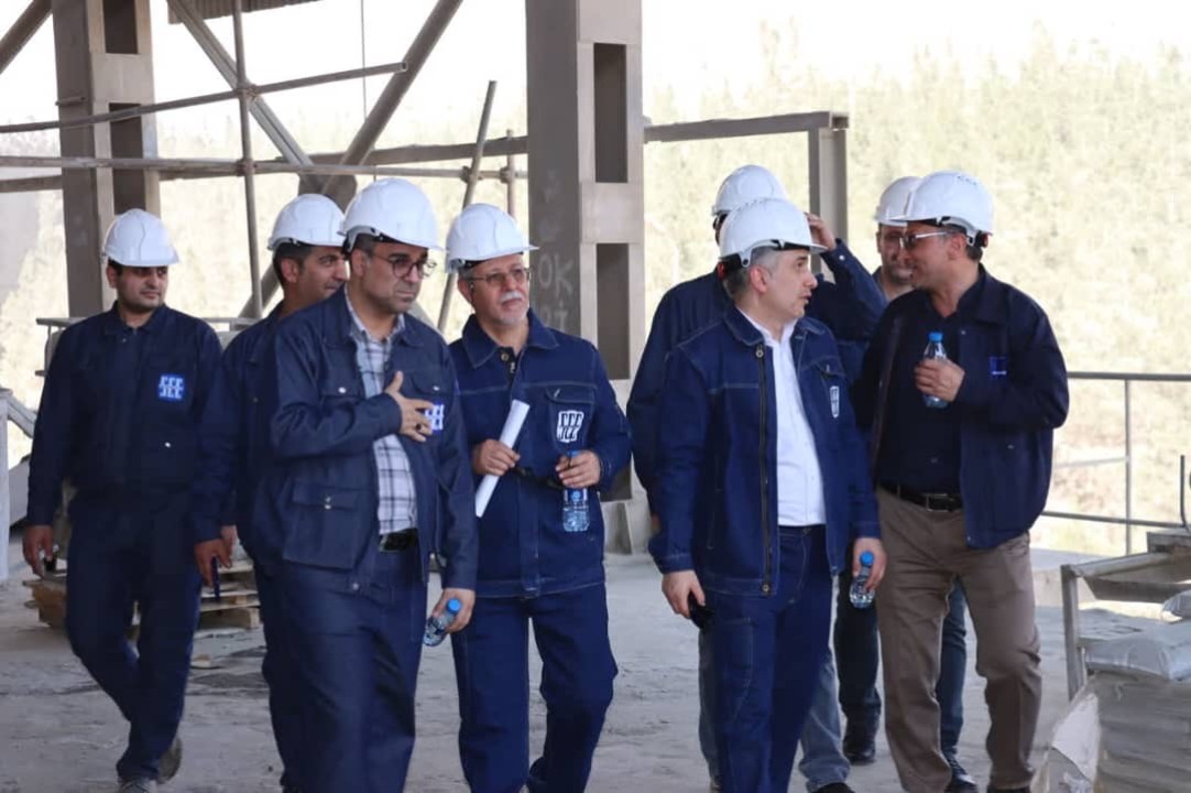 بازدید معاون اقتصادی سیتا از کارخانه سیمان صوفیان بازدید معاون اقتصادی سیتا از کارخانه سیمان صوفیان